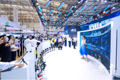 第五屆世界智能大會(huì)盛大開幕，中國(guó)聯(lián)通以基礎(chǔ)軟件技術(shù)服務(wù)上演5G實(shí)力秀